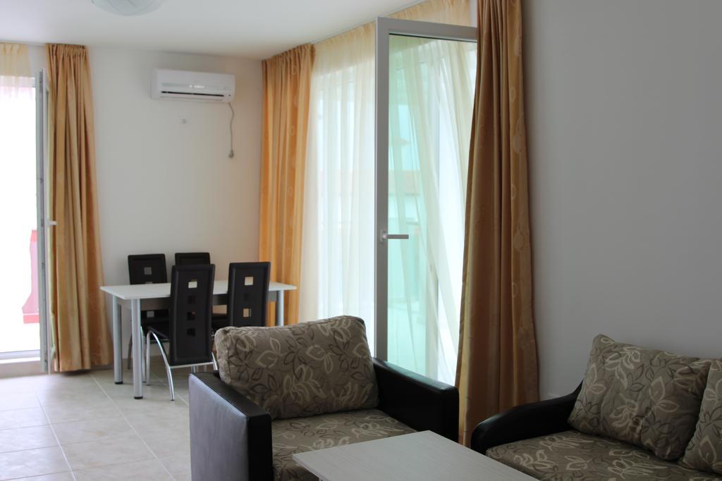 Sea Life Apartments Sinemorets Ngoại thất bức ảnh