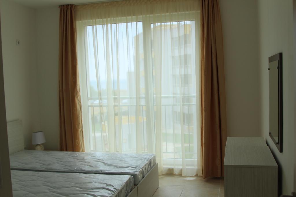 Sea Life Apartments Sinemorets Ngoại thất bức ảnh
