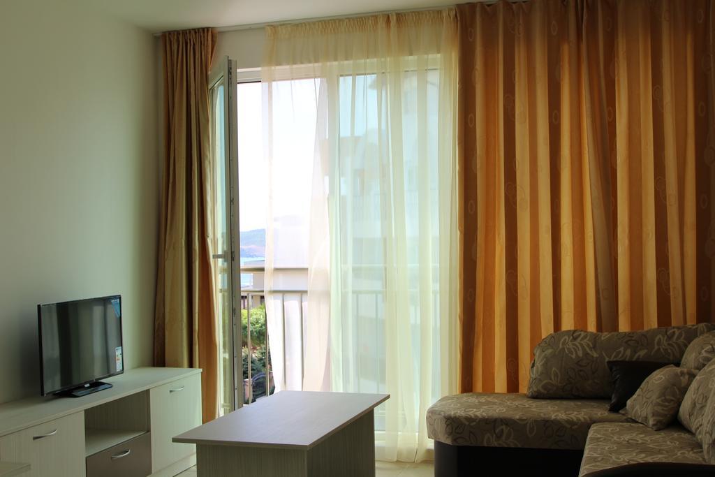 Sea Life Apartments Sinemorets Ngoại thất bức ảnh