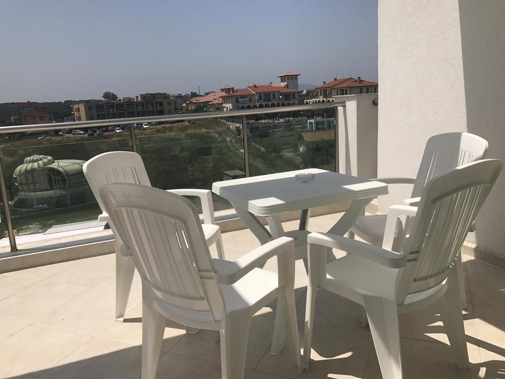 Sea Life Apartments Sinemorets Ngoại thất bức ảnh