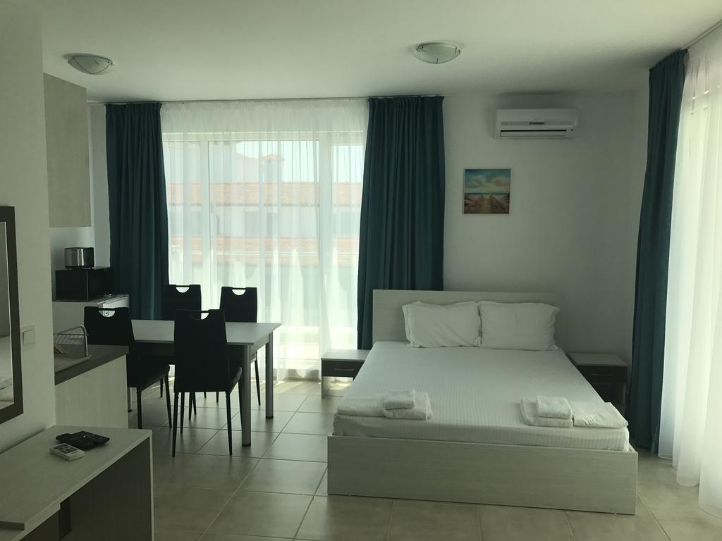 Sea Life Apartments Sinemorets Ngoại thất bức ảnh