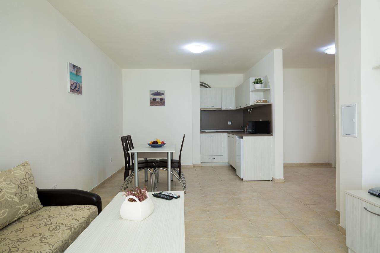 Sea Life Apartments Sinemorets Ngoại thất bức ảnh